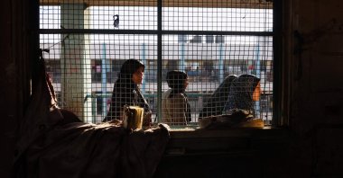 People inspect the damage following Israeli strikes on the Ahmad Abdulaziz UNRWA-run school currently housing displaced families in Khan Younis, southern Gaza Strip, Palestine, Dec. 16, 2024. (AFP Photo)