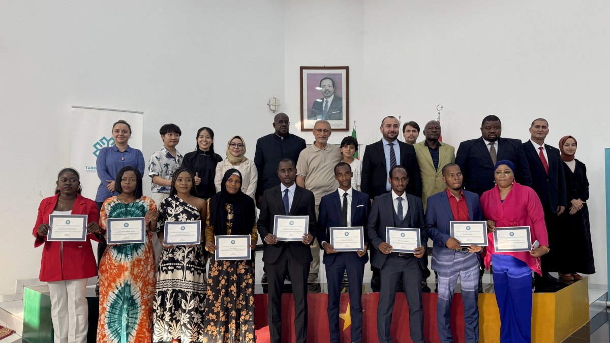 A group of newly certified Turkish language teachers at the Türkiye Studies Center in Yaounde, Cameroon, Dec. 20, 2024. (AA Photo)