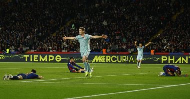 Atletico Madrid's Alexander Sorloth celebrates scoring their winning goal against Barcelona in a La Liga match, Barcelona, Spain, Dec. 21, 2024. (Reuters Photo)