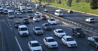 Vehicles are seen on a highway in Istanbul, Türkiye, Sept. 19, 2024. (AA Photo)
