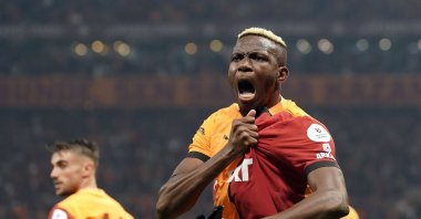 Galatasaray&#039;s Victor Osimhen celebrates after scoring during a Süper Lig match against Samsunspor at the RAMS Park, Istanbul, Türkiye, Nov. 10, 2024. (IHA Photo)