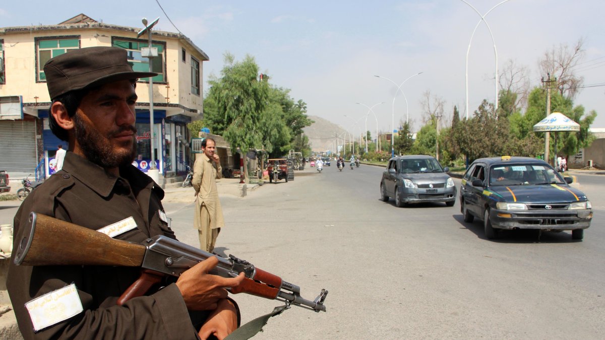 Armed Taliban security personnel at a checkpoint, in Kandahar, Afghanistan, Dec. 25, 2024. (EPA Photo)