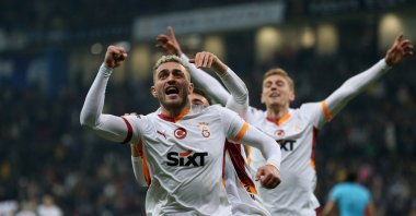 Galatasaray's Barış Alper Yılmaz celebrates after scoring a goal during a Süper Lig Kayserispor at the RHG Enertürk Enerji Stadium, Kayserispor, Türkiye, Dec. 22, 2024. (AA Photo)