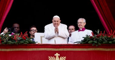 Pope Francis gestures on the day he delivers his traditional Christmas Day Urbi et Orbi speech to the city and the world from the main balcony of St. Peter&#039;s Basilica at the Vatican, Dec. 25, 2024. (Reuters Photo)