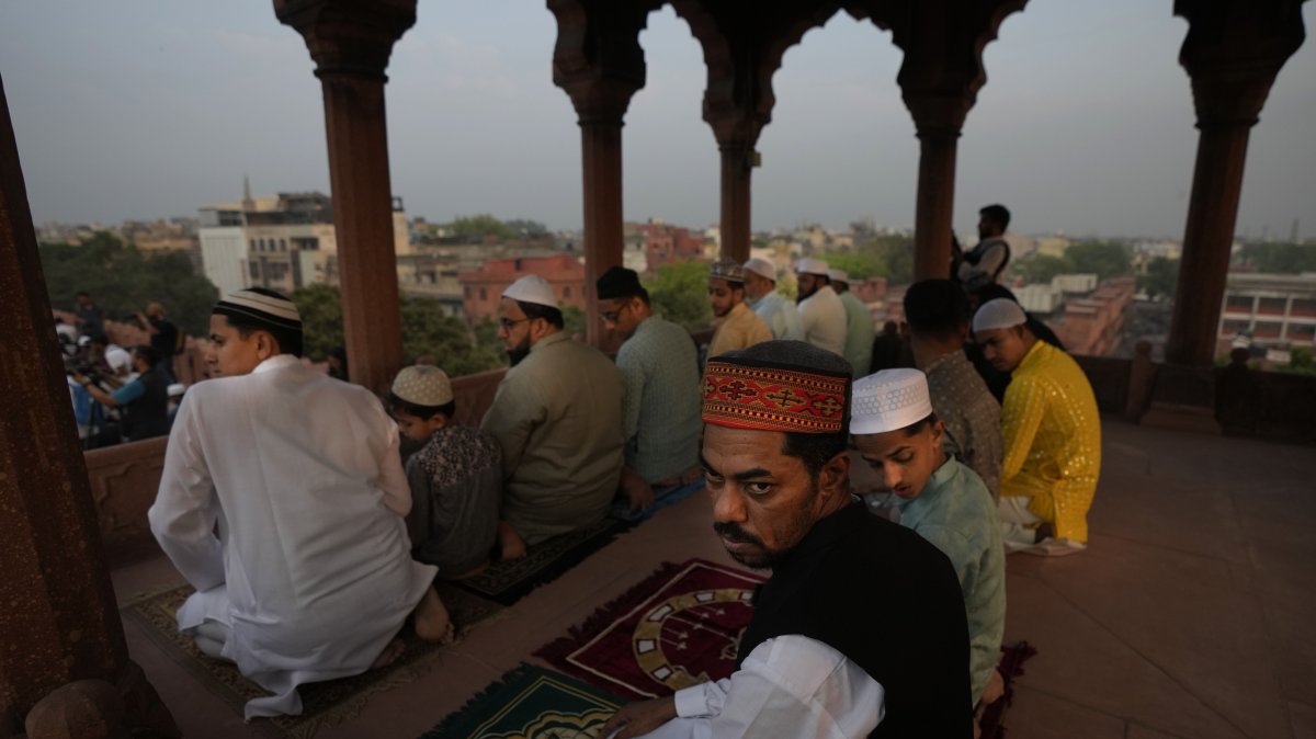 Muslims offer an Eid al-Fitr prayer, marking the end of the fasting month of Ramadan at Jama Masjid, New Delhi, India, April 11, 2024. (AP Photo)