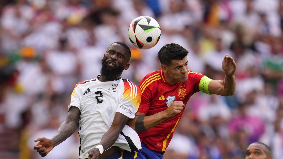 Germany&#039;s Antonio Ruediger (L) challenges Spain&#039;s Alvaro Morata during a quarterfinal match at the Euro 2024 tournament, Stuttgart, Germany, July 5, 2024. (AP Photo)