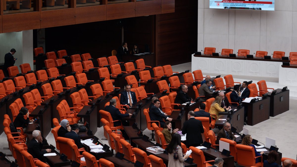 Felicity Party (SP) lawmakers attend a session at Parliament, in the capital Ankara, Türkiye, Dec. 24, 2024. (AA Photo)