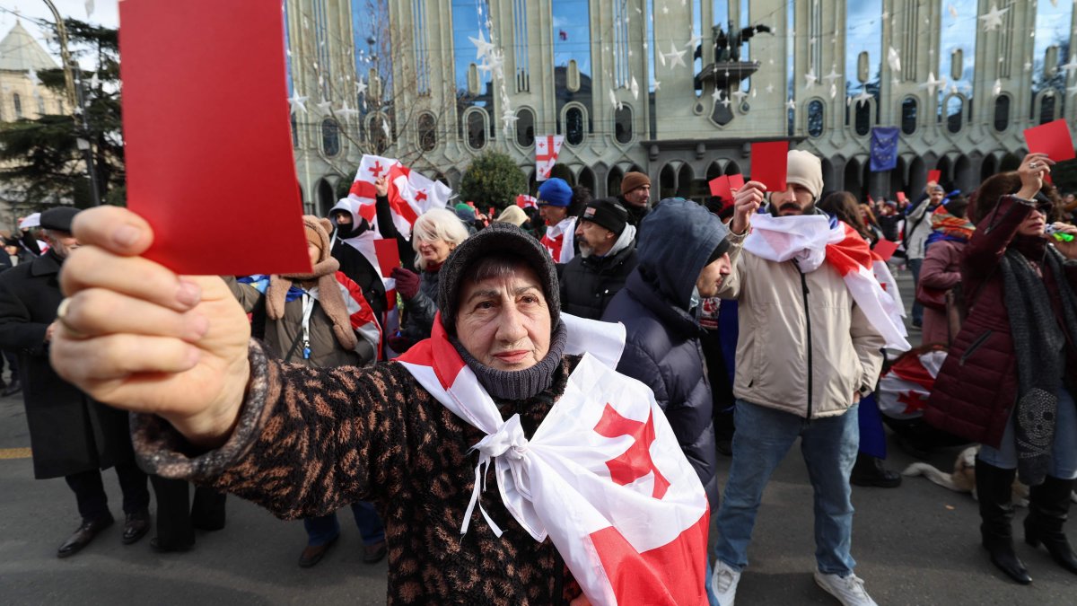 People attend a rally ahead of Georgian President-elect Mikheil Kavelashvili&#039;s inauguration in Tbilisi, Georgia, Dec. 29, 2024. (AFP Photo)