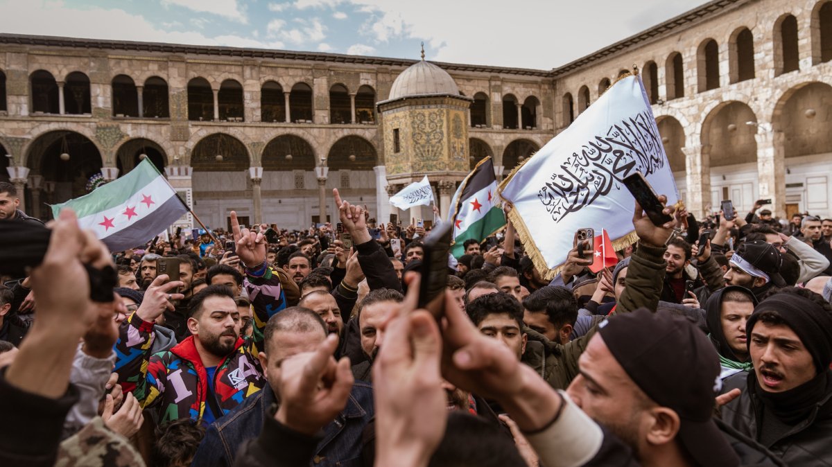 Life in Syria returns to normal after the overthrow of 61 years of the bloody Baathist regime and 53 years of Assad family rule, Umayyad Mosque, Damascus, Syria, Dec. 27, 2024. (AA Photos)