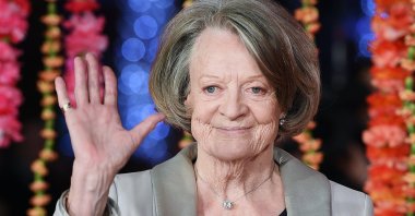 British actor Dame Maggie Smith arrives for the premiere of &quot;The Second Best Exotic Marigold Hotel,&quot; London, Britain, Feb. 17, 2015. (EPA Photo)