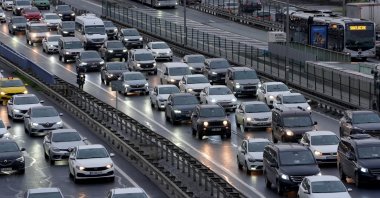 Cars are seen on a highway in Istanbul, Türkiye, Dec. 30, 2024. (AA Photo)