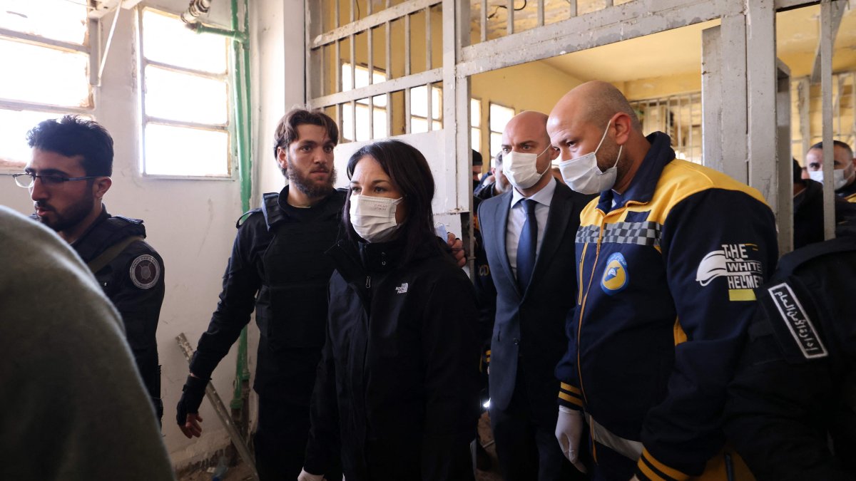 French Foreign Minister Jean-Noel Barrot (2-R) and German Foreign Minister Annalena Baerbock visit the Saydnaya prison, accompanied by members of Syrian rescuers known as the White Helmets, Damascus, Syria, Jan. 3, 2025. (AFP Photo)