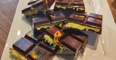 Bars of so-called Dubai chocolate are seen at a shop in Antalya, southern Türkiye, Dec. 21, 2024. (IHA Photo)