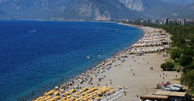 An aerial view of Konyaaltı beach in Antalya, southern Türkiye. (IHA Photo)