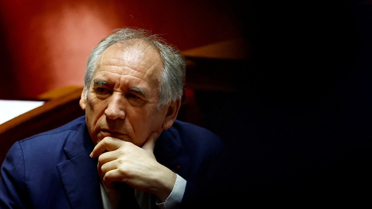 French Prime Minister Francois Bayrou at a session at parliament, Paris, France, Dec. 17, 2024. (Reuters File Photo)