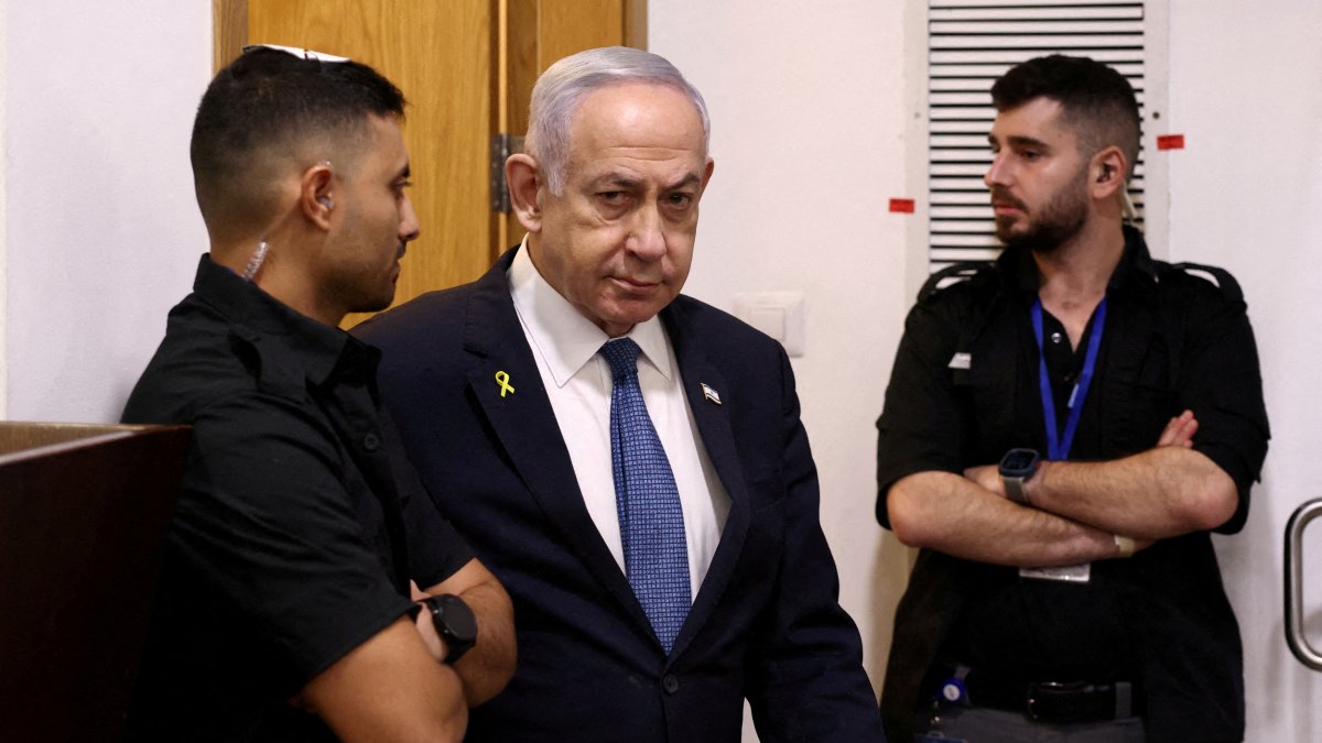  Israeli Prime Minister Benjamin Netanyahu attends his trial on corruption charges at the district court in Tel Aviv, Israel Dec.16, 2024. (Reuters File Photo)