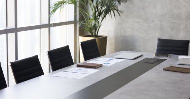 The "Right to Disconnect" is emerging as a critical right that ensures respect for individuals' rest time and personal lives. (Shutterstock Photo)