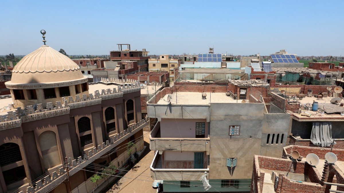 Electric solar panels sit on a roof in al-Basaysa village, Sharqiya, Egypt, July 22, 2024. (Reuters Photo)