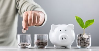 With 2025 now underway, many are revisiting their financial goals for the year. (Shutterstock Photo)