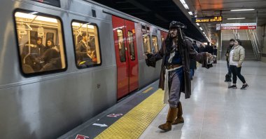 Ersin Tarhan, dressed as Jack Sparrow, is seen at a metro station, Ankara, Türkiye, Jan. 15, 2025. (AA Photo)