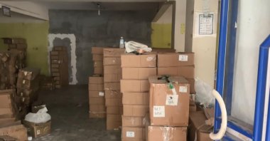 Authorities close a counterfeit alcohol production site, Istanbul, Türkiye, Jan. 16, 2024. (DHA Photo)