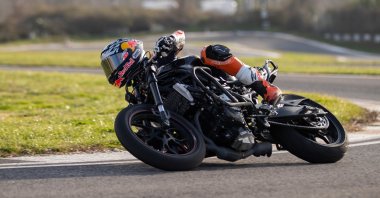 Turkish rider Deniz Öncü practices in a training program for the Moto2 World Championship, Sakarya, Türkiye, Jan. 17, 2025. (AA Photo)
