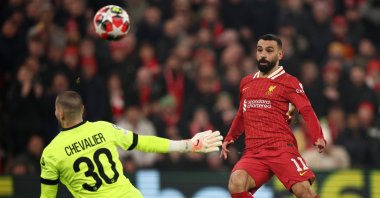 Liverpool&#039;s Mohamed Salah (R) scores in a UEFA Champions League league match against Lille, in Liverpool, U.K., Jan. 21, 2025. (EPA Photo)