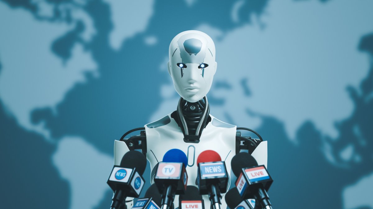 "Digitalization offers both opportunities and challenges for us journalists. However, it is essential to move forward without losing our ethical values during this process." (Shutterstock Photo)