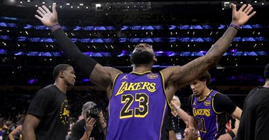 Los Angeles Lakers forward LeBron James (23) raises his arms at the start of the game against the Brooklyn Nets at Crypto.com Arena, Los Angeles, California, U.S., Jan 17, 2025. (Reuters Photo)