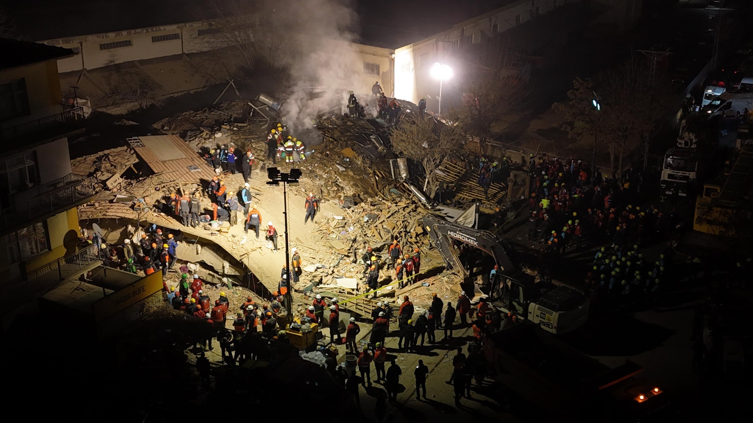 A drone-captured view of the collapsed Taşoluk Apartment building, Konya, Türkiye, Jan. 24, 2025. (DHA Photo)