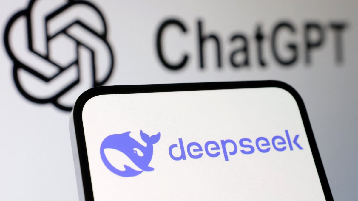 Deepseek and ChatGPT logos are seen in this illustration taken on Jan. 27, 2025. (Reuters Photo)