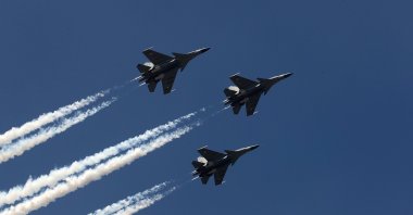 Three Sukhoi-30 fighter aircraft of the Indian Air Force are seen in the air during India&#039;s 76th Republic Day celebrations, New Delhi, India, Jan. 26, 2025. (EPA Photo)
