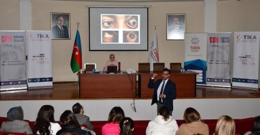 Health professionals attend a training program on the management of eye trauma at Baku Oil Workers' Hospital, Baku, Azerbaijan, Jan. 28, 2024. (AA Photo)