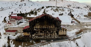 An aerial view of the burnt Grand Kartal Hotel after the deadly fire, Kartalkaya, Bolu, Türkiye, Jan. 31, 2025. (AA Photo)