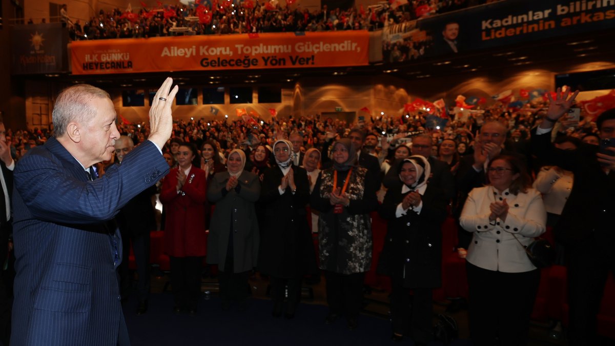 President Recep Tayyip Erdoğan greets the audience in Istanbul, Türkiye, Feb. 2, 2025. (DHA Photo)