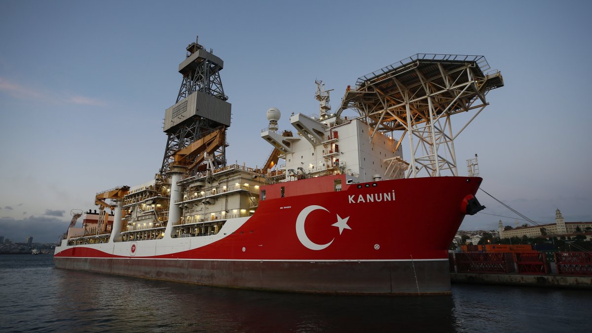 The Turkish drilling ship Kanuni is seen docked at the port of Haydarpaşa, Istanbul, Türkiye, Oct. 21, 2020. (AP Photo)