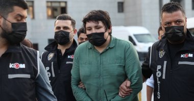 Mehmet Aydın (Center) is escorted by Turkish police to the court after a check-up at a hospital in Istanbul, Türkiye, July 7, 2021. (AA File Photo)