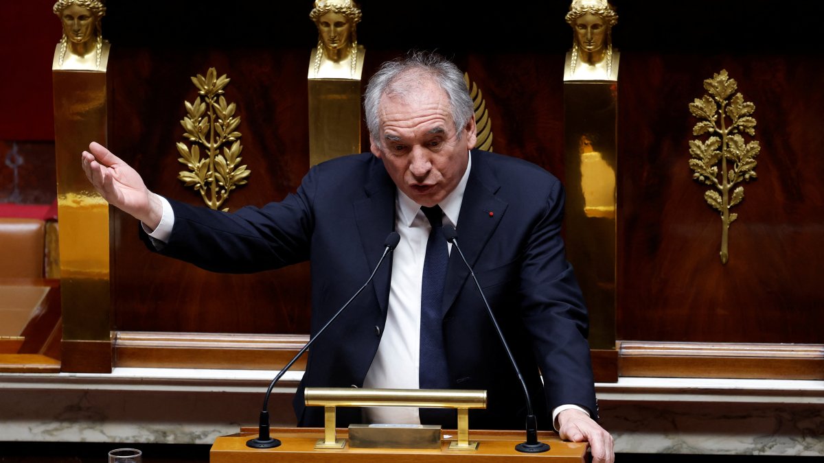 French Prime Minister Francois Bayrou delivers a speech during a debate on the first part of the 2025 Social Security Financing bill (PLFSS) at the National Assembly in Paris, France, Feb. 3, 2025. (Reuters Photo)