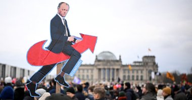 People attend a protest against the migration plans of Friedrich Merz, CDU party leader and top candidate for chancellor, and the far-right Alternative for Germany party (AfD), Berlin, Germany, Feb. 2, 2025. (Reuters Photo)
