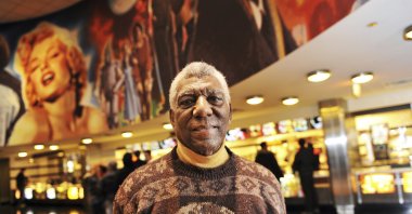 Chicago Chess Records producer Gene Barge attends a screening of the film &quot;Cadillac Records,&quot; about Chess, at AMC River East theater in Chicago, U.S., Nov. 24, 2008. (AP Photo)