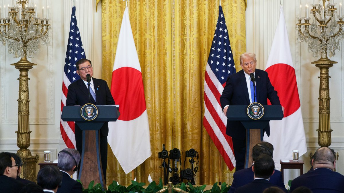 U.S. President Donald Trump with Prime Minister of Japan Ishiba Shigeru during a news conference at the White House, Washington, D.C., USA, Feb 7, 2025. (EPA Photo)