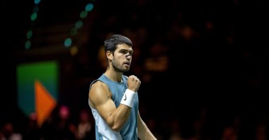 Spain&#039;s Carlos Alcaraz gestures as he plays against Italy&#039;s Andrea Vavassori during their round of 16 tennis match at the Rotterdam Open tennis tournament, Rotterdam, the Netherlands, Feb. 6, 2025. (EPA Photo)