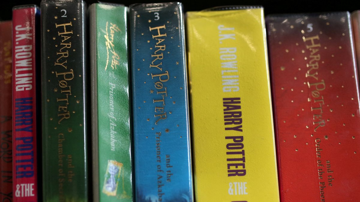 Books from the Harry Potter series by author J.K. Rowling are seen on a shelf inside Widnes Library, Widnes, U.K., Sept. 12, 2018. (Reuters Photo)