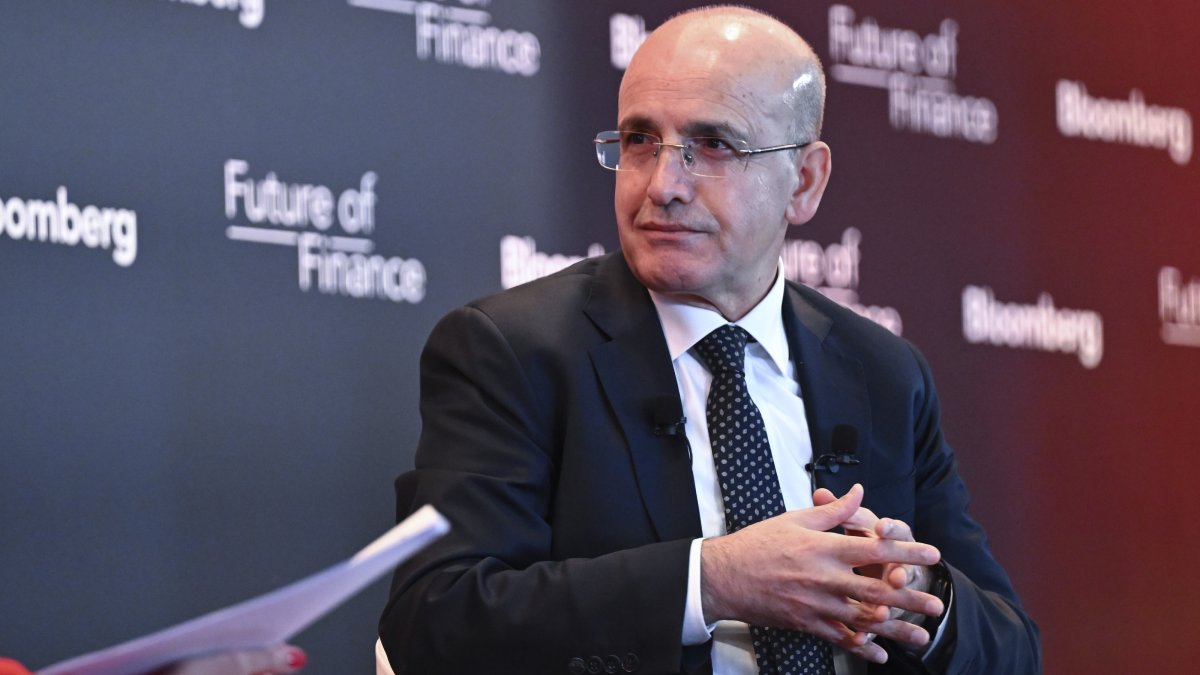 Treasury and Finance Minister Mehmet Şimşek speaks at the "Future of Finance" event, Istanbul, Türkiye, Feb. 4, 2025. (AA Photo)