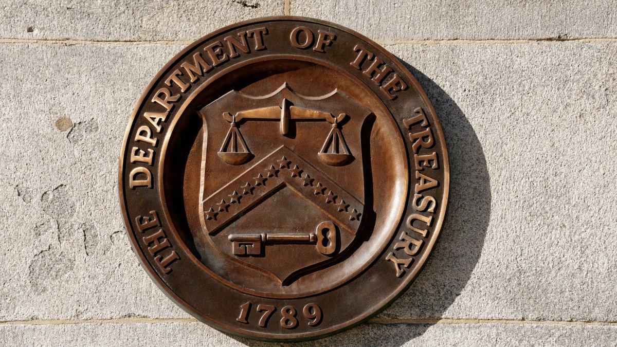 A bronze seal for the Department of the Treasury is shown at the U.S. Treasury building in Washington, U.S., Jan. 20, 2023. (Reuters Photo)