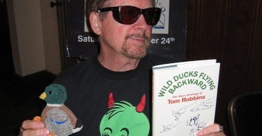 Tom Robbins, the novelist and prankster-philosopher. (Wikipedia Photo)