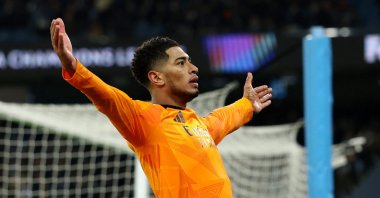 Real Madrid&#039;s Jude Bellingham celebrates scoring during the Champions League playoffs first leg match against Manchester City at Etihad Stadium, Manchester, U.K., Feb. 11, 2025. (Reuters Photo)