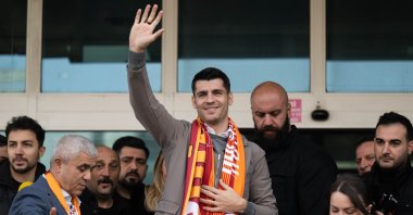 Galatasaray&#039;s new signing Alvaro Morata waves at the fans upon his arrival at the Istanbul Airport, Istanbul, Türkiye, Feb. 2, 2025. (AA Photo)