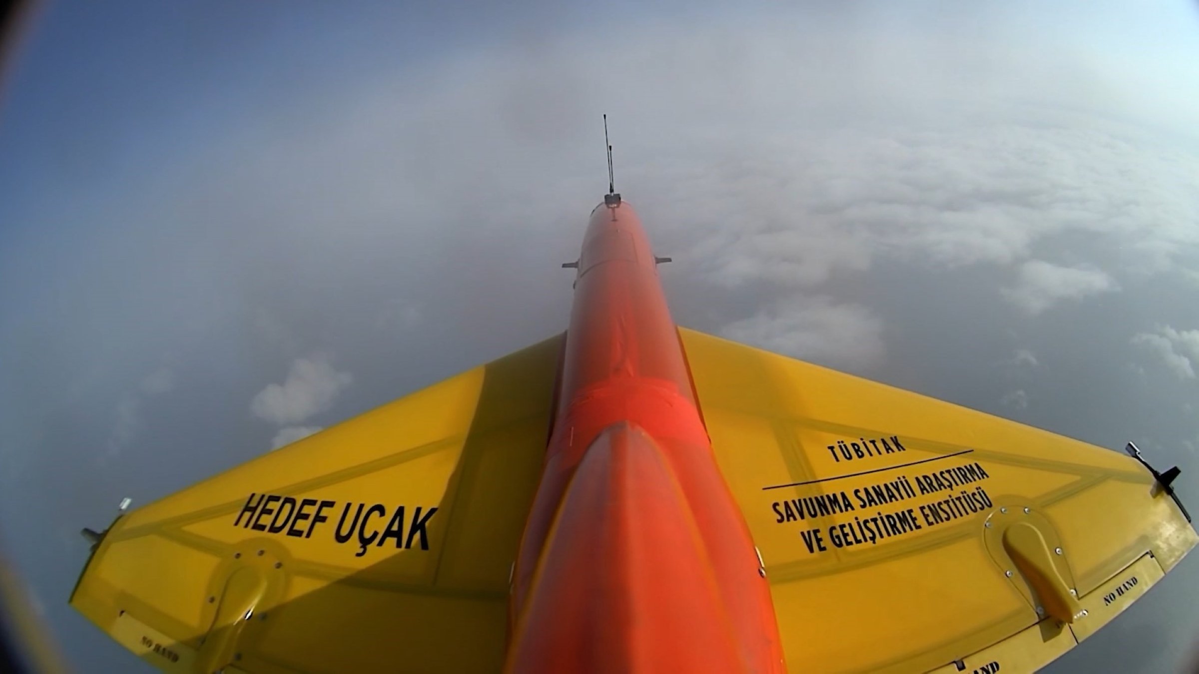 Türkiye&#039;s first domestic and national beyond-visibility air-to-air missile (BVRAAM) Gökdoğan is photographed en route to a target during a firing test, Ankara, Türkiye, Feb. 12, 2025. (IHA Photo)