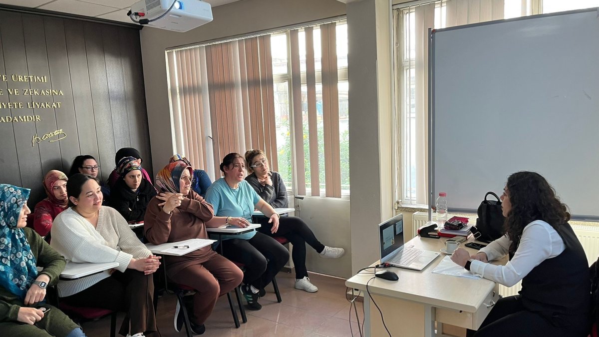 Women at the Nazilli Social Solidarity Center (SODAM) receive training on various topics, Aydın, Türkiye, Feb. 10, 2025. (IHA Photo)